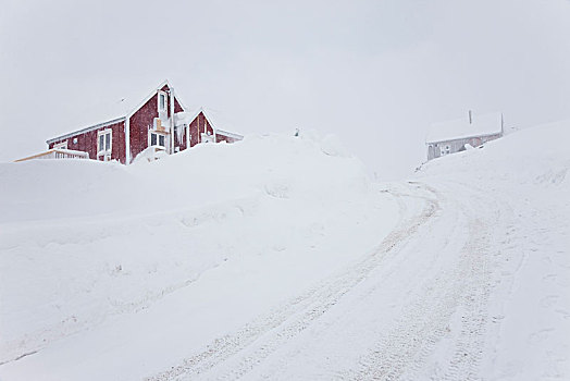 冬季风景,积雪,道路,红色,木质,屋舍,山