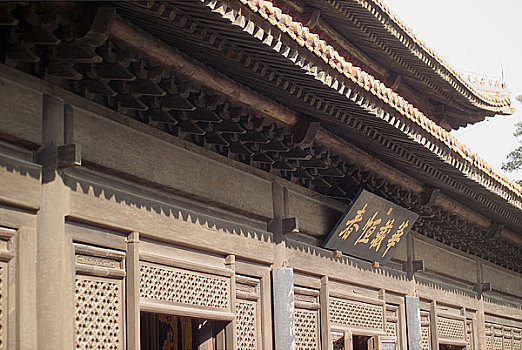 北京北海公园内的古建筑局部