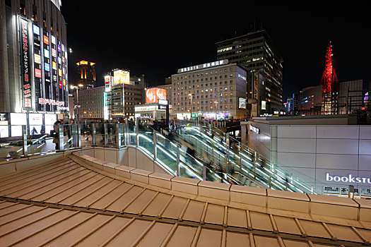 日本大阪梅西站