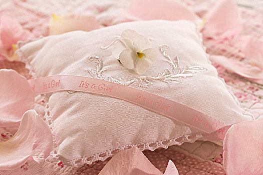 枕头,粉色,丝带