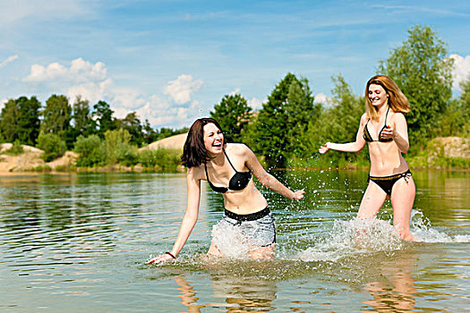 两个,高兴,女人,乐趣,夏天,穿,泳衣