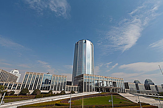 上海浦东世纪广场的新区政府大楼