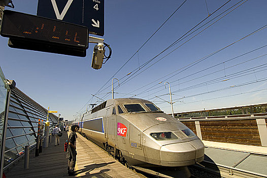阿维尼翁,高速火车,火车站