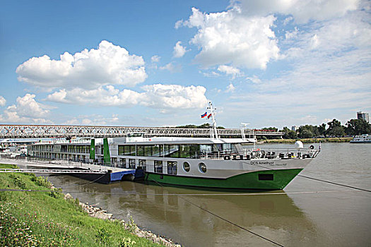 游船,岸边,多瑙河,布拉迪斯拉瓦