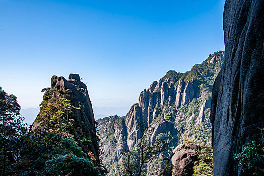 江西上饶三清山南清园群山