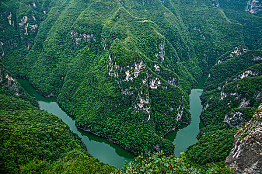 重庆云阳龙缸国家地质公园深山峡谷河流