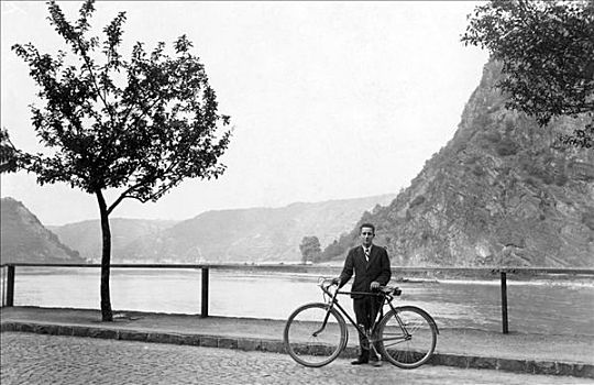 自行车旅游,莱茵河,历史,图像