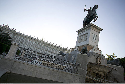 骑马雕像,东方,马德里,西班牙