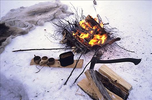芬兰,火,雪