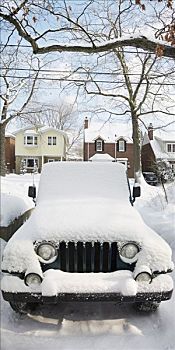 积雪,吉普车,私家车道