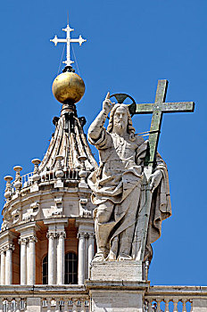 雕塑,耶稣,拿着,高处,柱廊,圣彼得大教堂,大教堂,梵蒂冈城,罗马,区域,意大利,欧洲