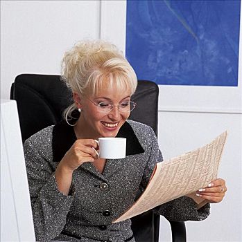 女人,喝咖啡,咖啡,办公室,肖像,眼镜,商务