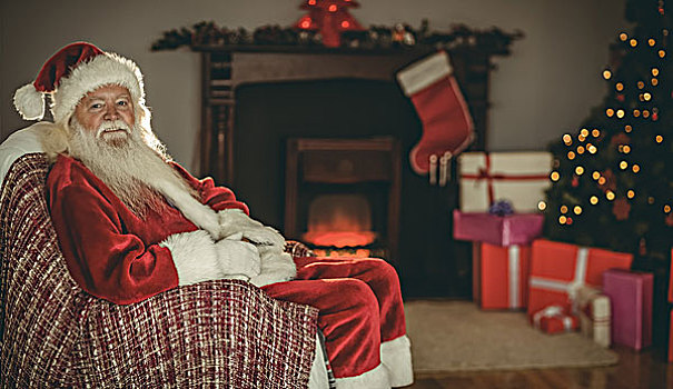 喜庆,圣诞老人,坐,沙发,圣诞节,在家,客厅