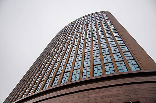 现代高层建筑楼宇低视角局部特写