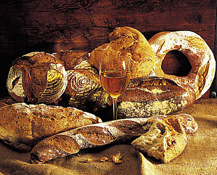 选择,面包块,法棍面包,葡萄酒杯