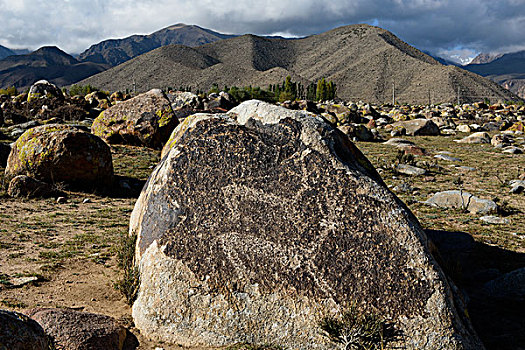 石头,地点,雕刻,公元前2世纪,湖,吉尔吉斯斯坦,亚洲
