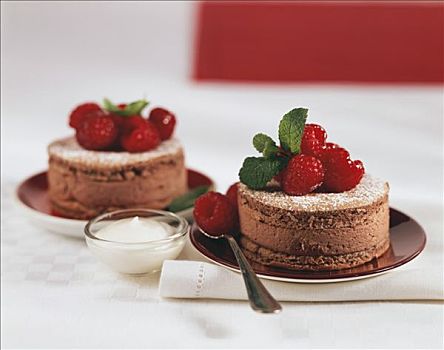 小巧克力饼,新鲜,树莓