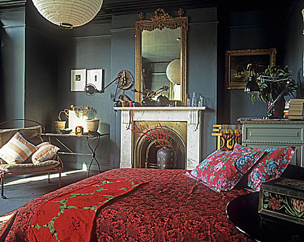 双人床,红色,遮盖,灰色,卧室,壁炉