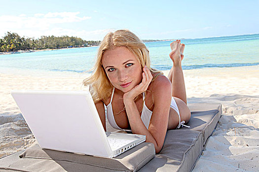 美女,金发,女人,海滩,笔记本电脑