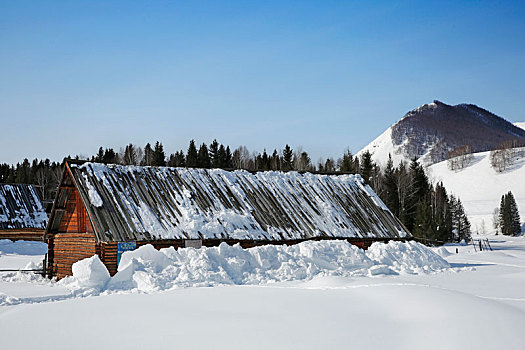 冬季小镇雪景