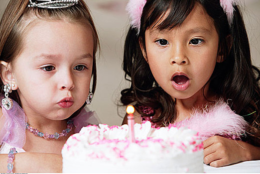 女孩,吹蜡烛,生日蛋糕