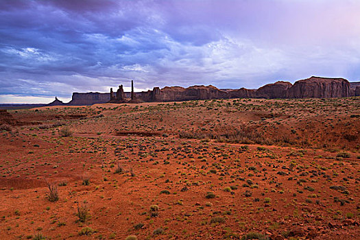 砂岩,岩石构造,纪念碑谷,纪念碑谷纳瓦霍部落公园,亚利桑那,美国