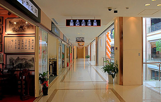 上海家居生活广场购物中心内景