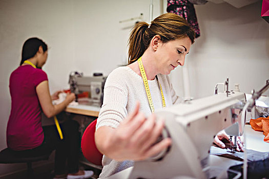 女性,裁缝,缝纫,工作室,缝纫机