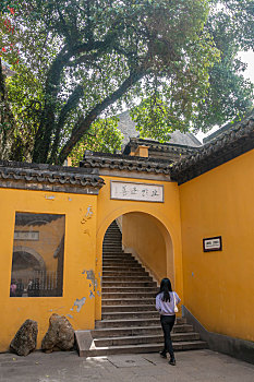 镇江金山寺半山门