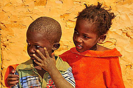两个孩子,女孩,男孩,阿德拉尔,区域,毛里塔尼亚,非洲