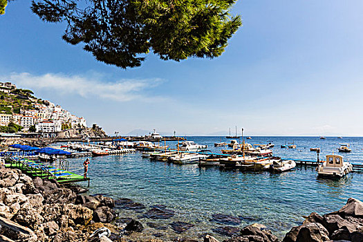 岩石,海岸线,海滩,码头,女人,站立,阿马尔菲,阿马尔菲海岸,意大利