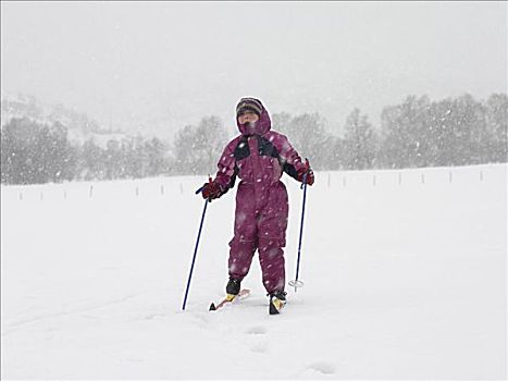 女孩,滑雪