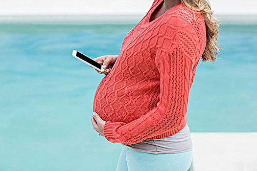孕妇,接触,腹部,发短信,靠近,游泳池