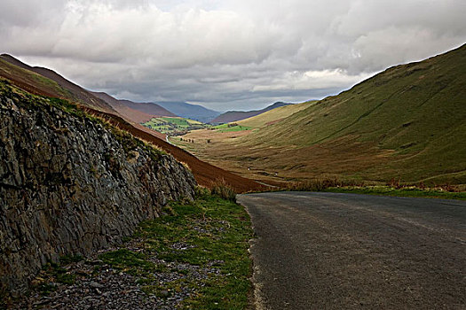 道路,通过,山谷,英国,湖区,坎布里亚,英格兰