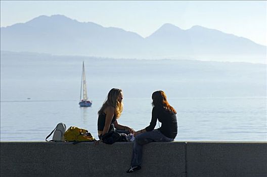 女青年,交谈,墙壁,日内瓦湖,洛桑,瑞士