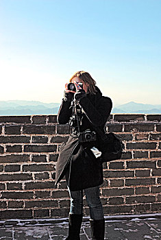 年轻,女人,照片,站立,正面,砖,墙壁,山,风景,北京,一月,2008年