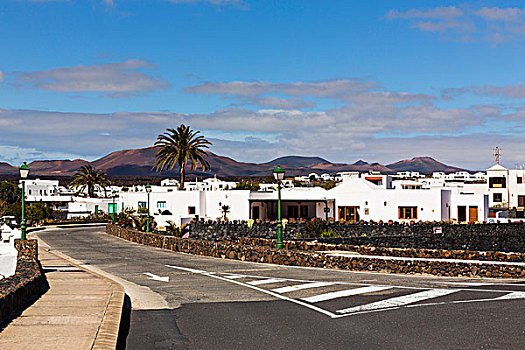优雅,刷白,房子,正面,火山地貌,兰索罗特岛,加纳利群岛,西班牙