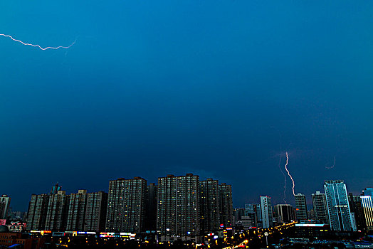 雷电