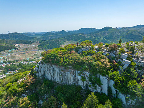 航拍济南蚰蜒山