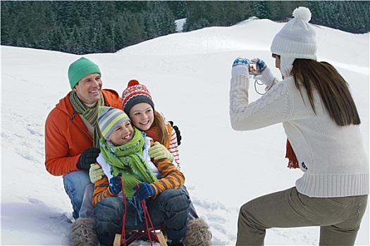 母亲,照相,家庭,坐,滑雪坡