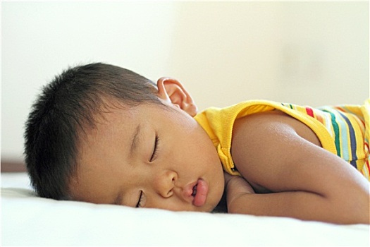 睡觉,日本人,男孩,2岁