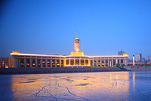 天津火车站夜景