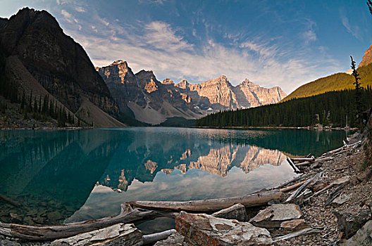十峰谷,反射,冰碛湖,日出,班芙国家公园,艾伯塔省,加拿大