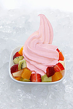 草莓酸奶,冰淇淋,装饰,混合,水果