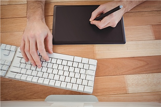 男人,电脑制图,打字,键盘