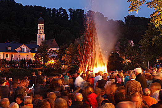 篝火,仲夏,节日,沃尔夫拉策豪森,上巴伐利亚,巴伐利亚,德国,欧洲