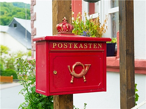 红色,邮箱