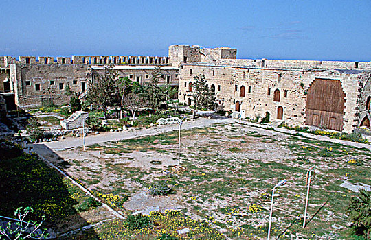 凯里尼亚,城堡,塞浦路斯北部,2001年