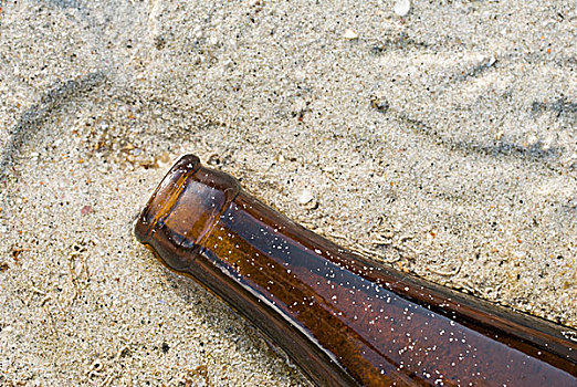 啤酒瓶,沙子