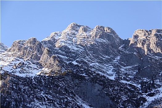 瓦茨曼山